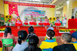 TRƯỜNG MẦM NON XÃ HOÀNG VĂN THỤ TỔ CHỨC HỘI THI BÉ CÙNG GIA ĐÌNH THAM GIA AN TOÀN GIAO THÔNG NĂM HỌC 2022-2023